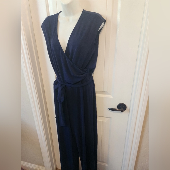 Lauren Ralph Lauren Wrapfront Belted Jumpsuit Navy Blue | Size L. | NWT - Picture 6 of 9